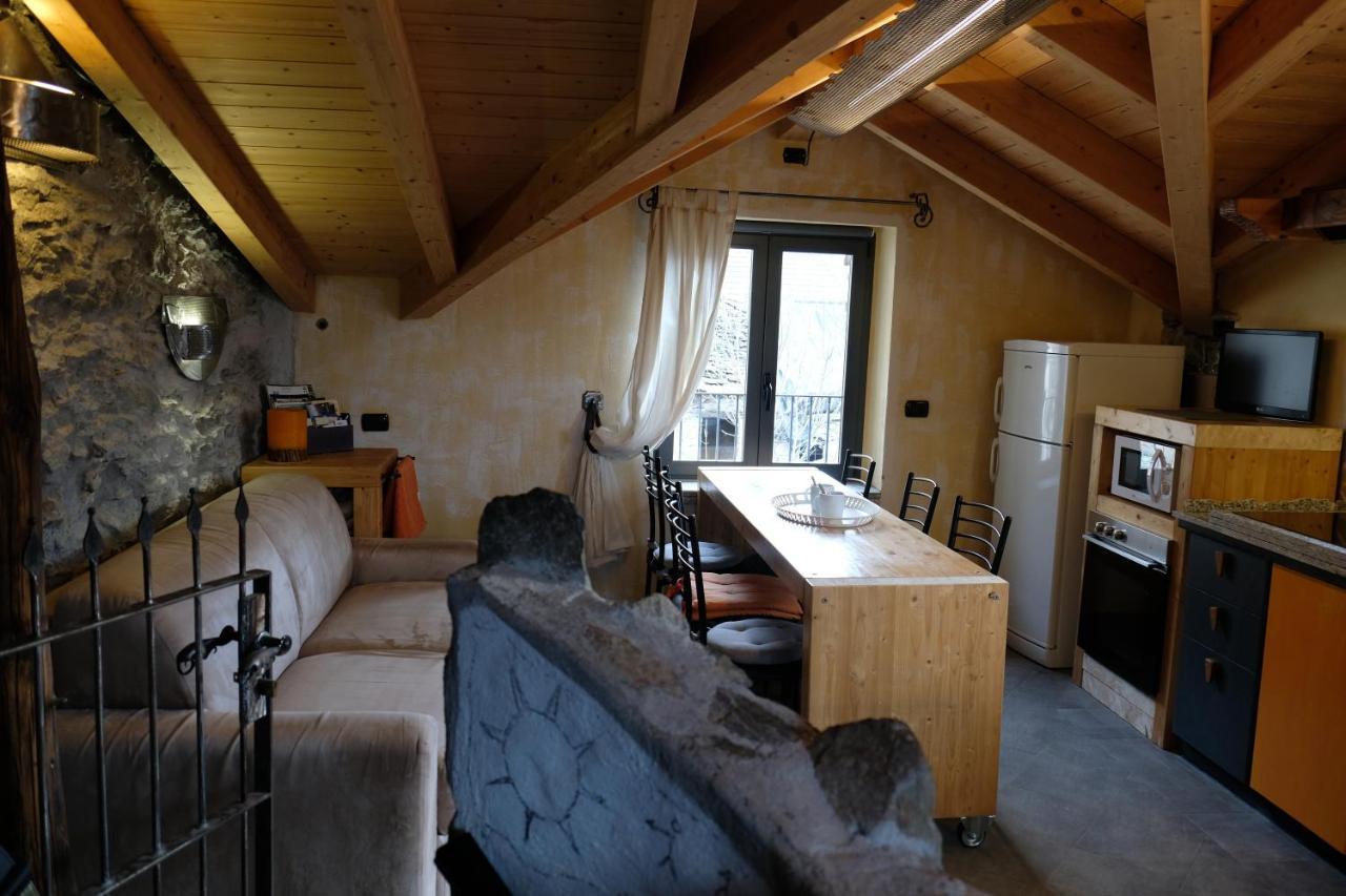 Apartment Montemezzo Le In Pietra