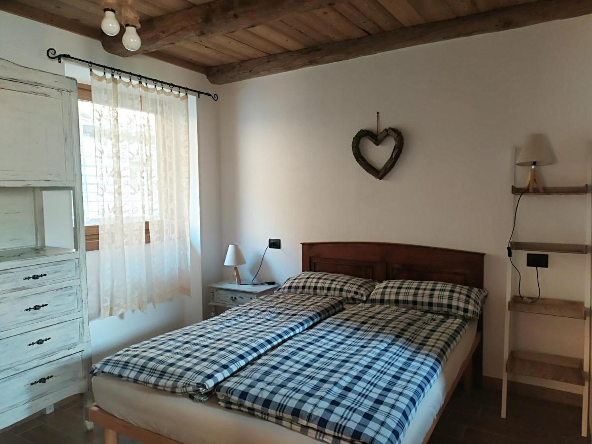 La Casa Dei Miei Nonni Tra Montagne E Lago Holiday home Verceia