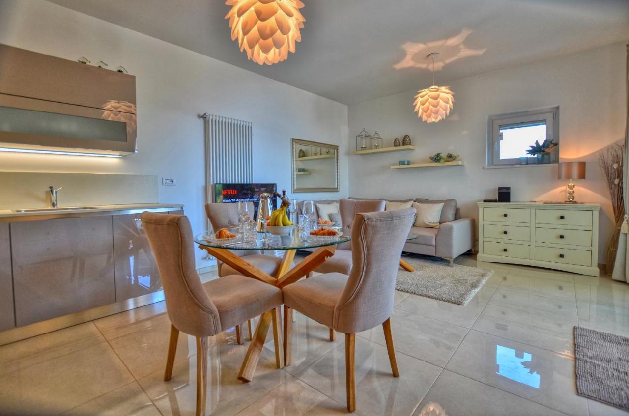 Felice Sul 2-bedroom Lakeview Menaggio