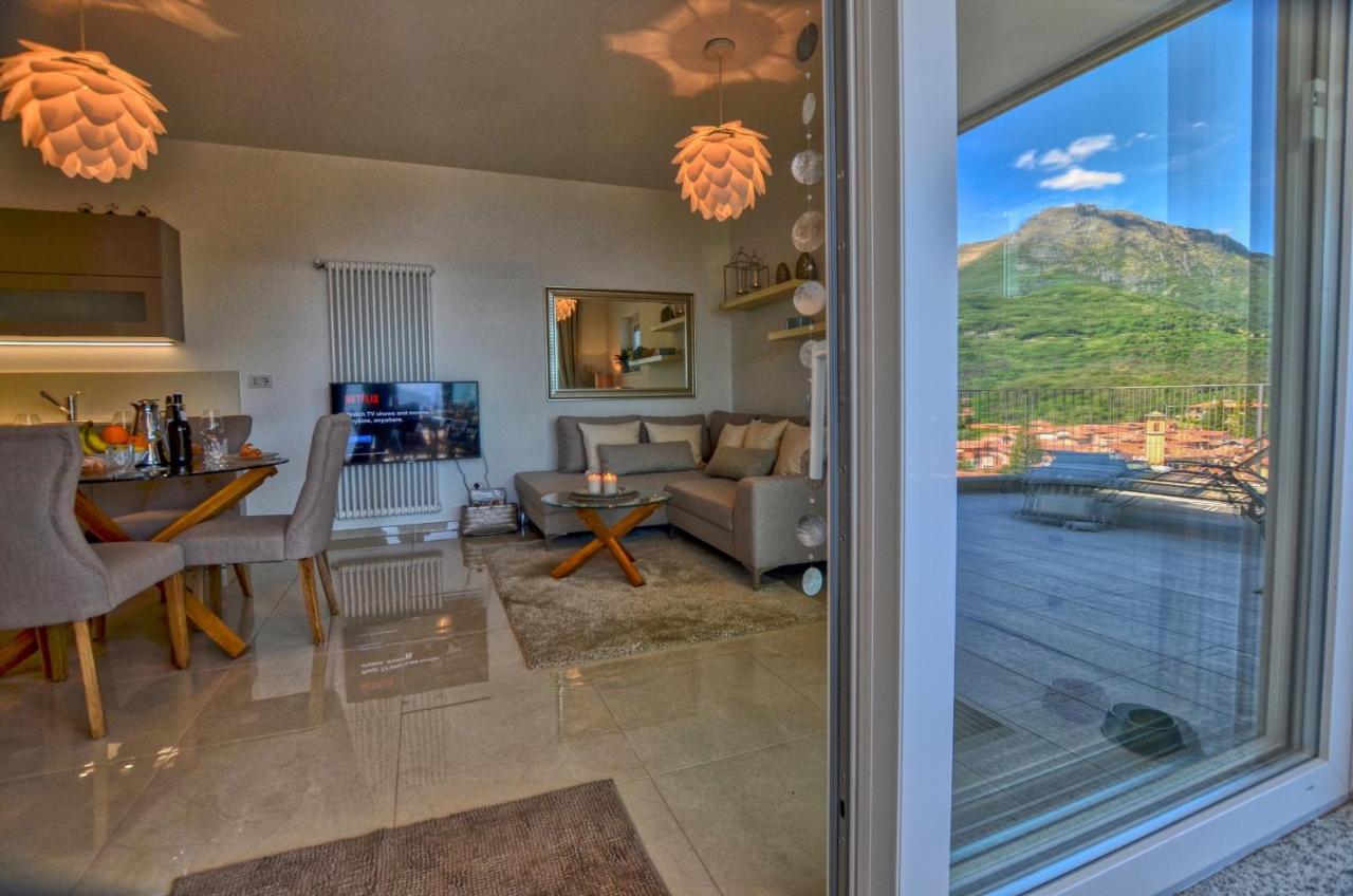 Felice Sul 2-bedroom Lakeview Apartment