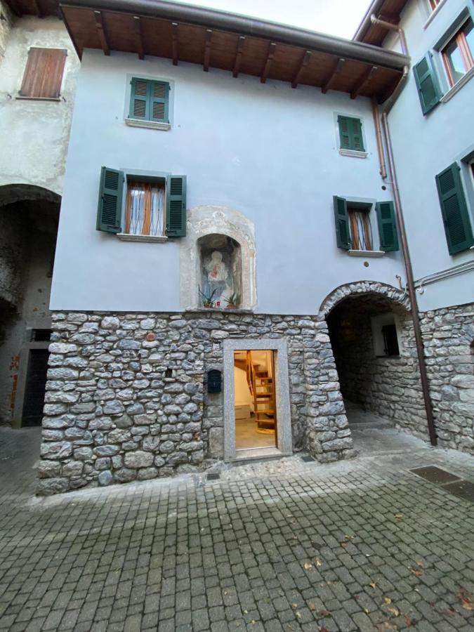 Lake House Near Bellagio Holiday home