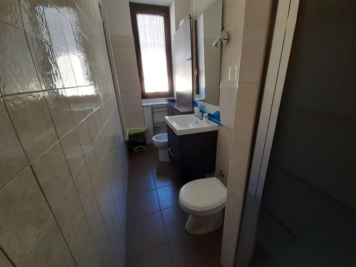 Megaride Guest house Como