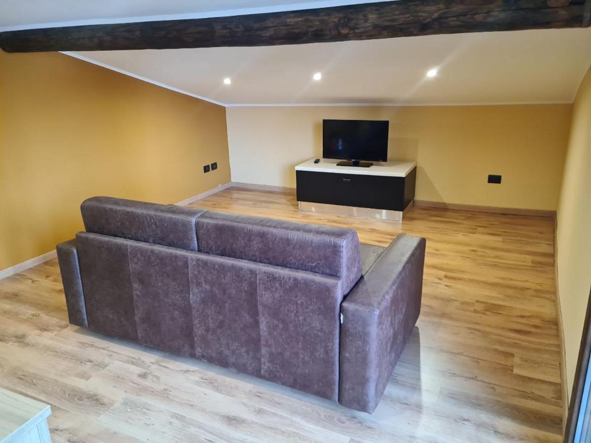 Victoria Apartment *