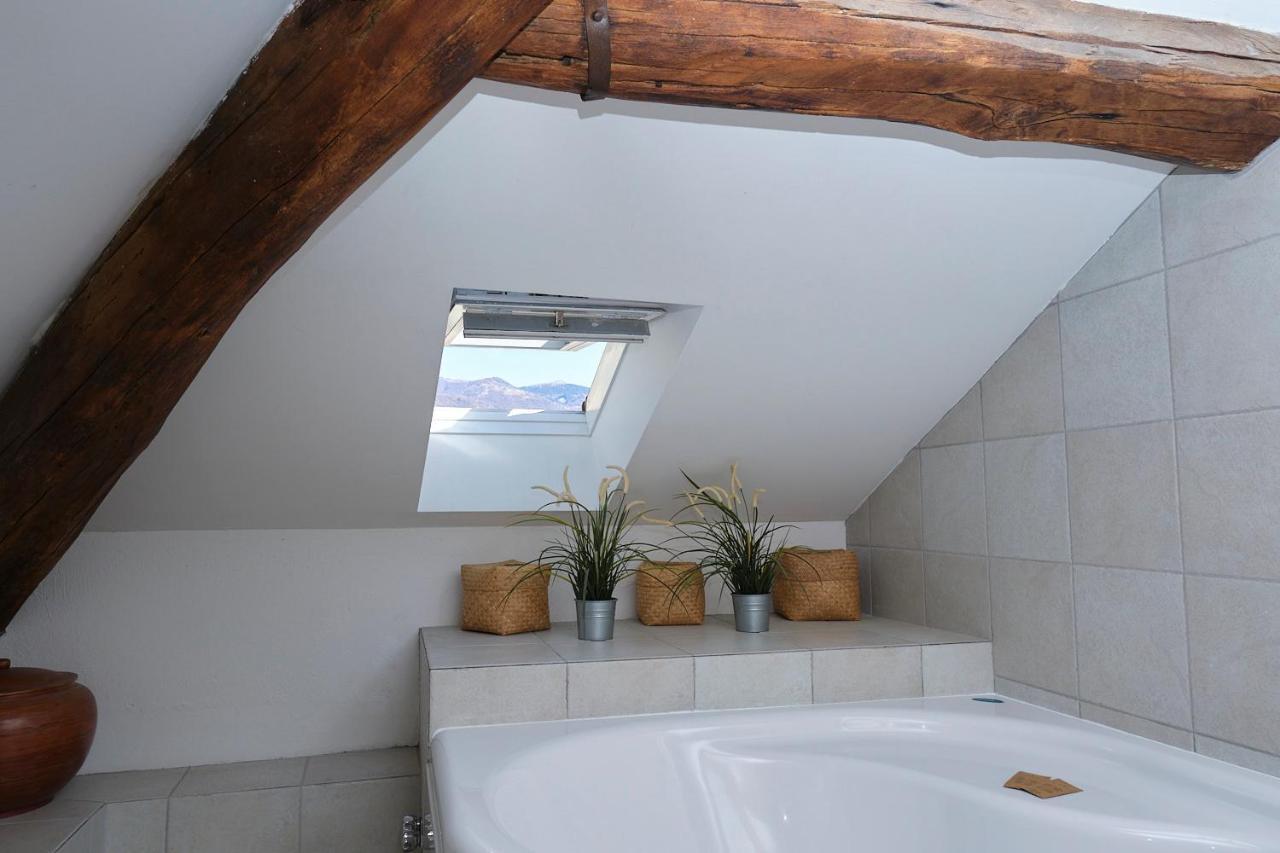Cozy On The - The House Of Travelers Brienno
