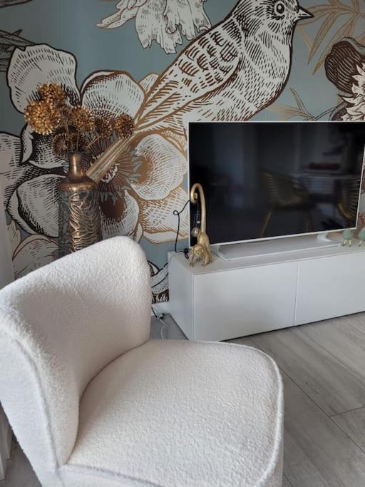 Lago-apartment Midy, Sfeervol, Zwembad, Airco Apartment Domaso