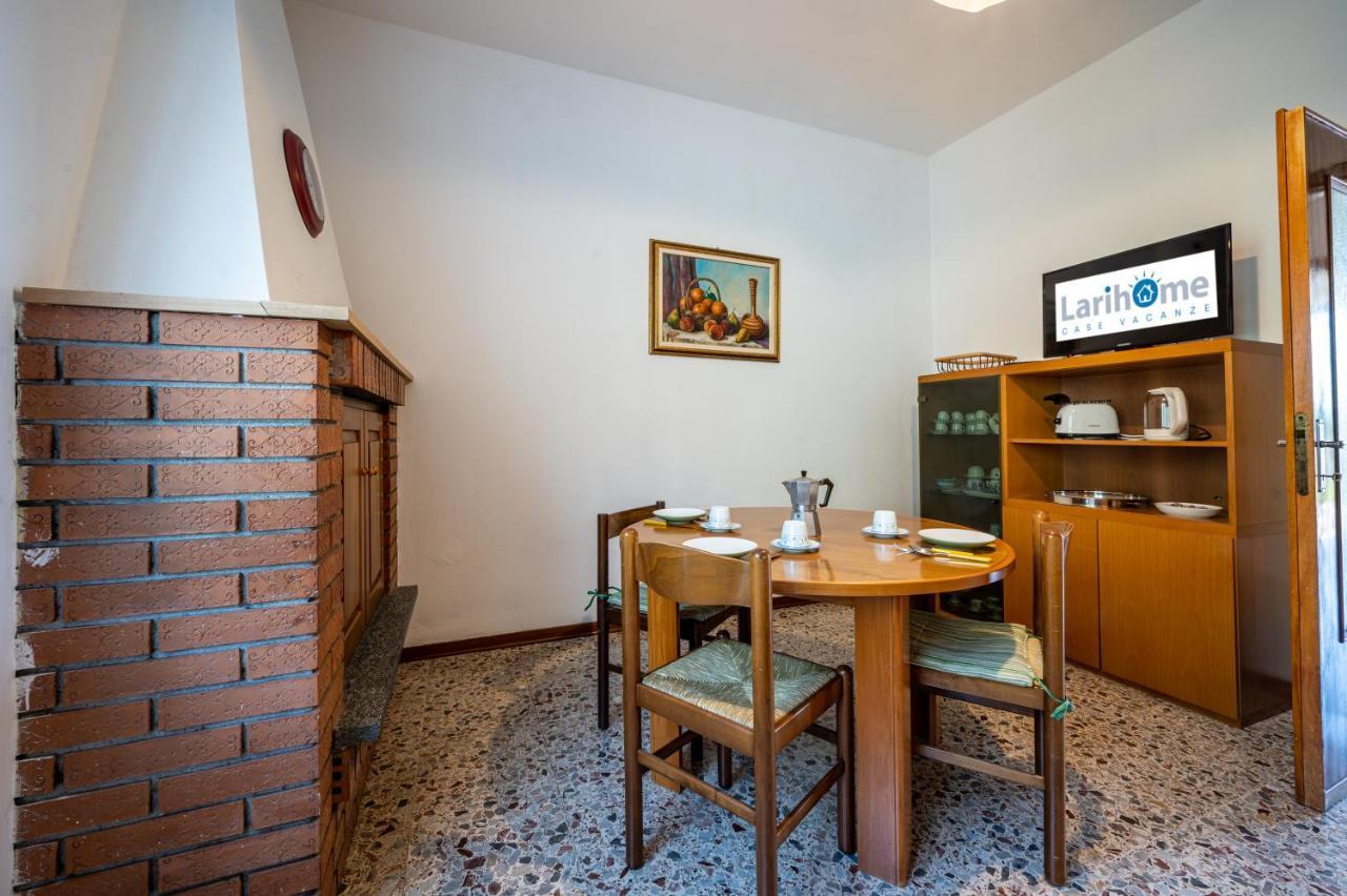 View With Balcony And Parking - Larihome A25
