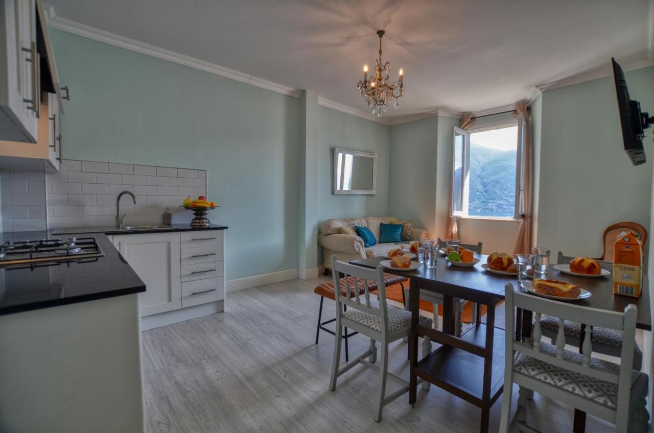 Pezzo 3-bedroom Lakeview With Shared Garden And Terrace San Siro (Lombardy)