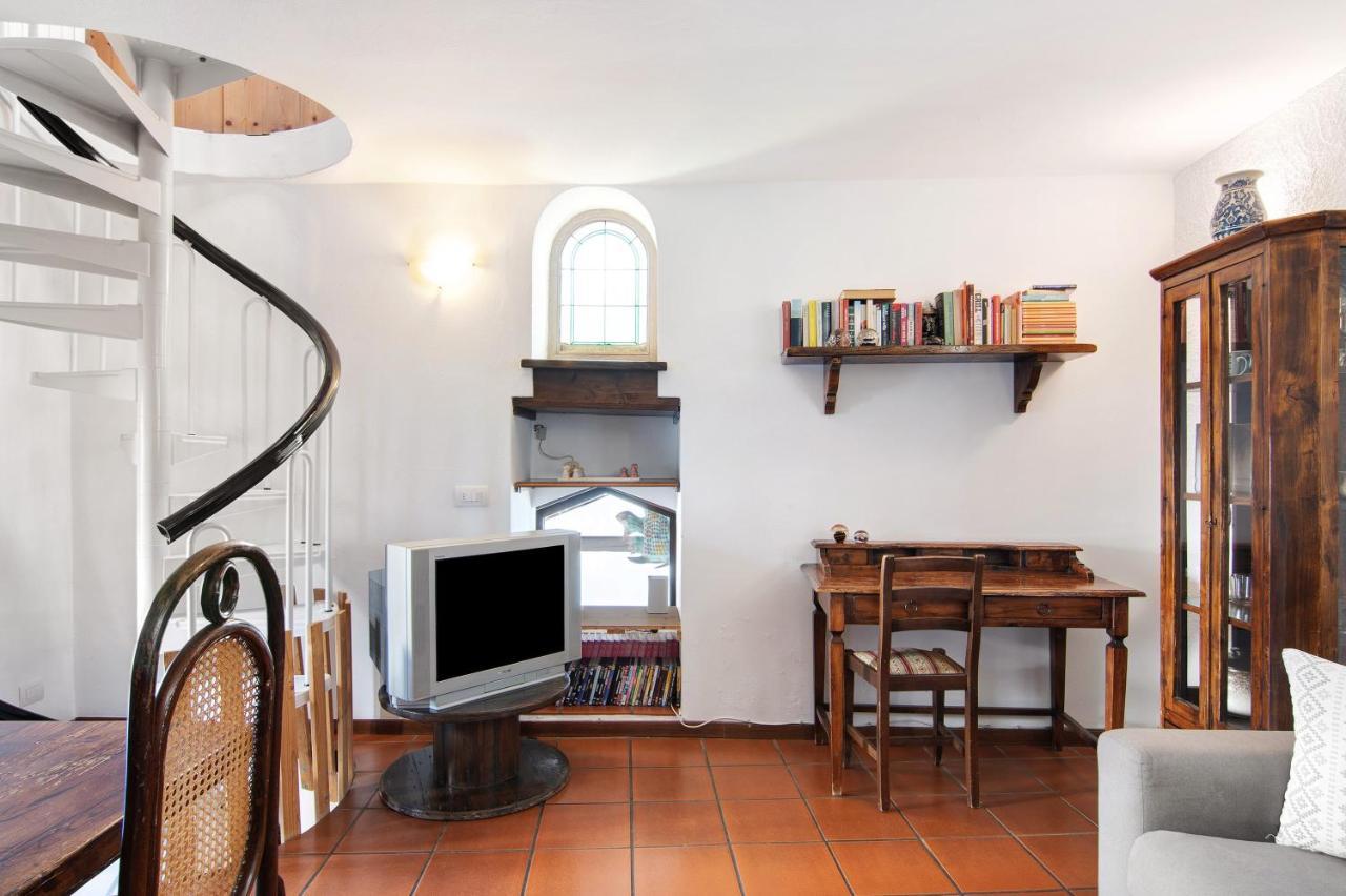 Stone House And Dependance 7 Pers * Moltrasio