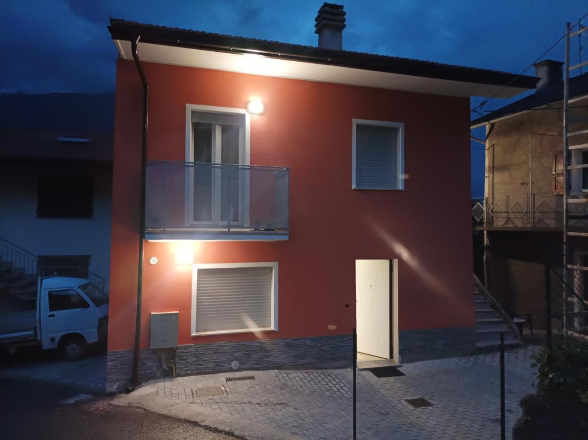 And Mountains Valtellina Holiday home