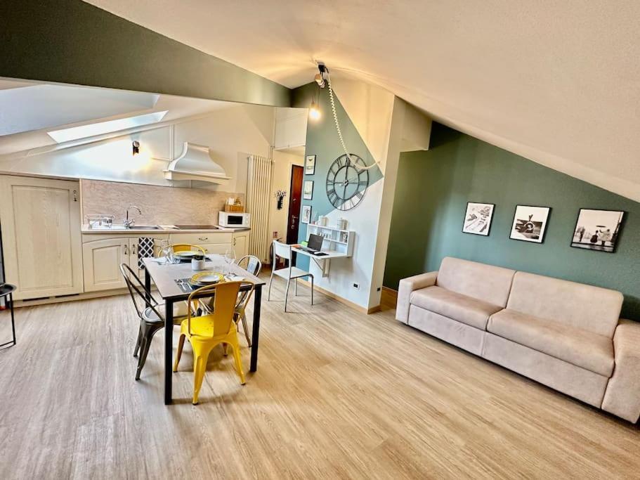 63 Passi Dal In Centro By Revenue House * Como