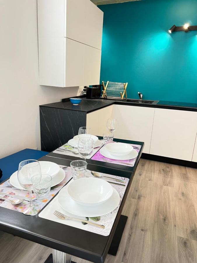 Blue Sapphire Cozy Flat In Center Of City Apartment *