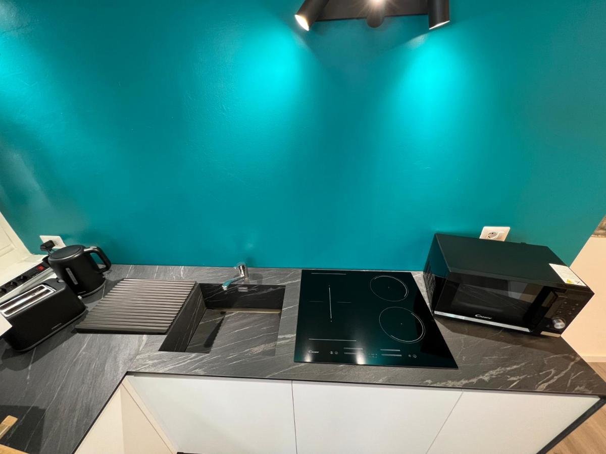 Blue Sapphire Cozy Flat In Center Of City Apartment Como