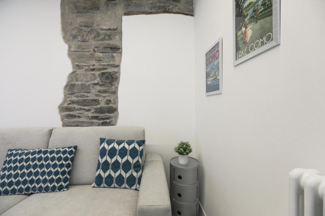 Blue Sapphire Cozy Flat In Center Of City