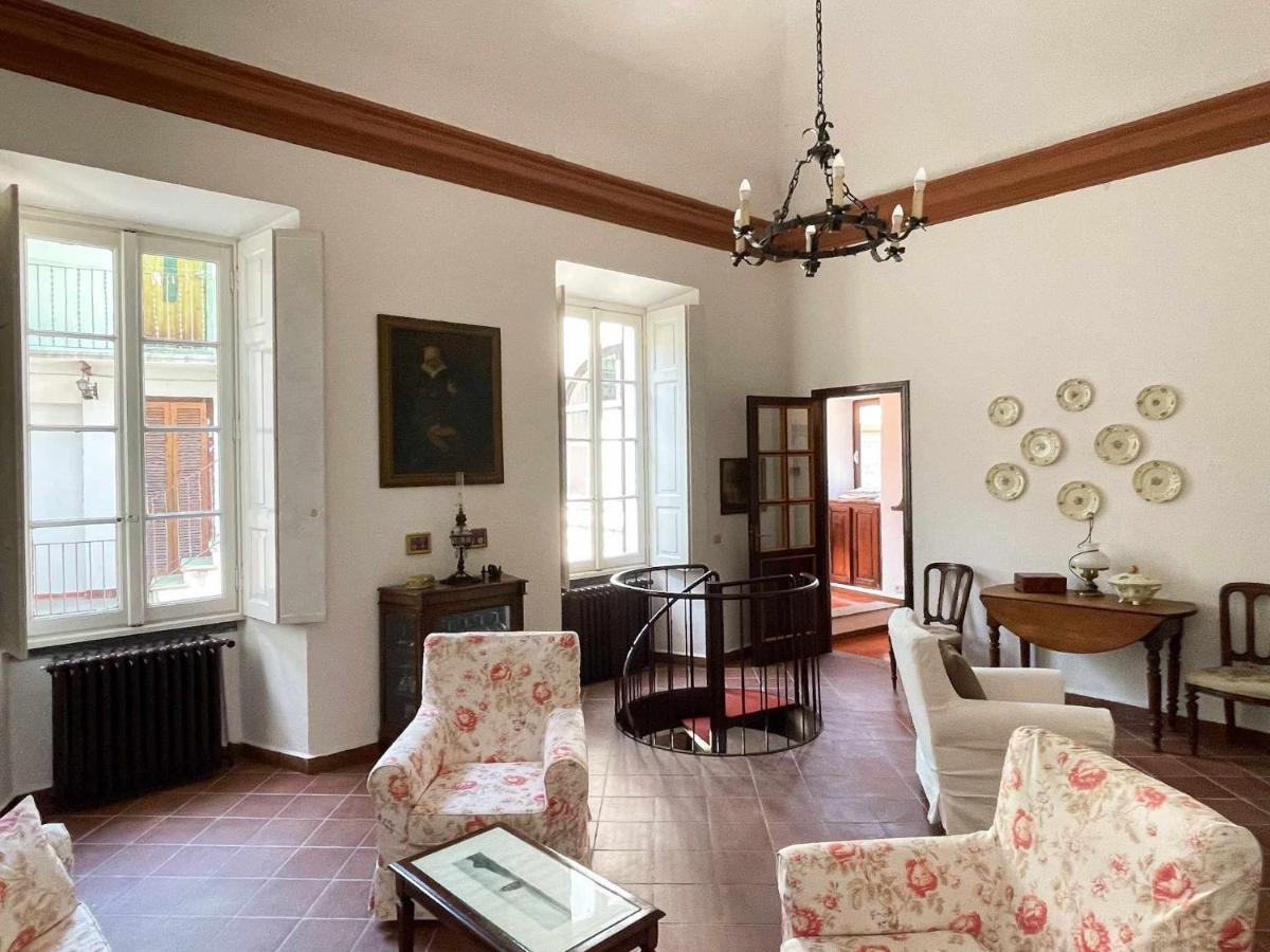 Il Convento Ancient With Private Garden Holiday home