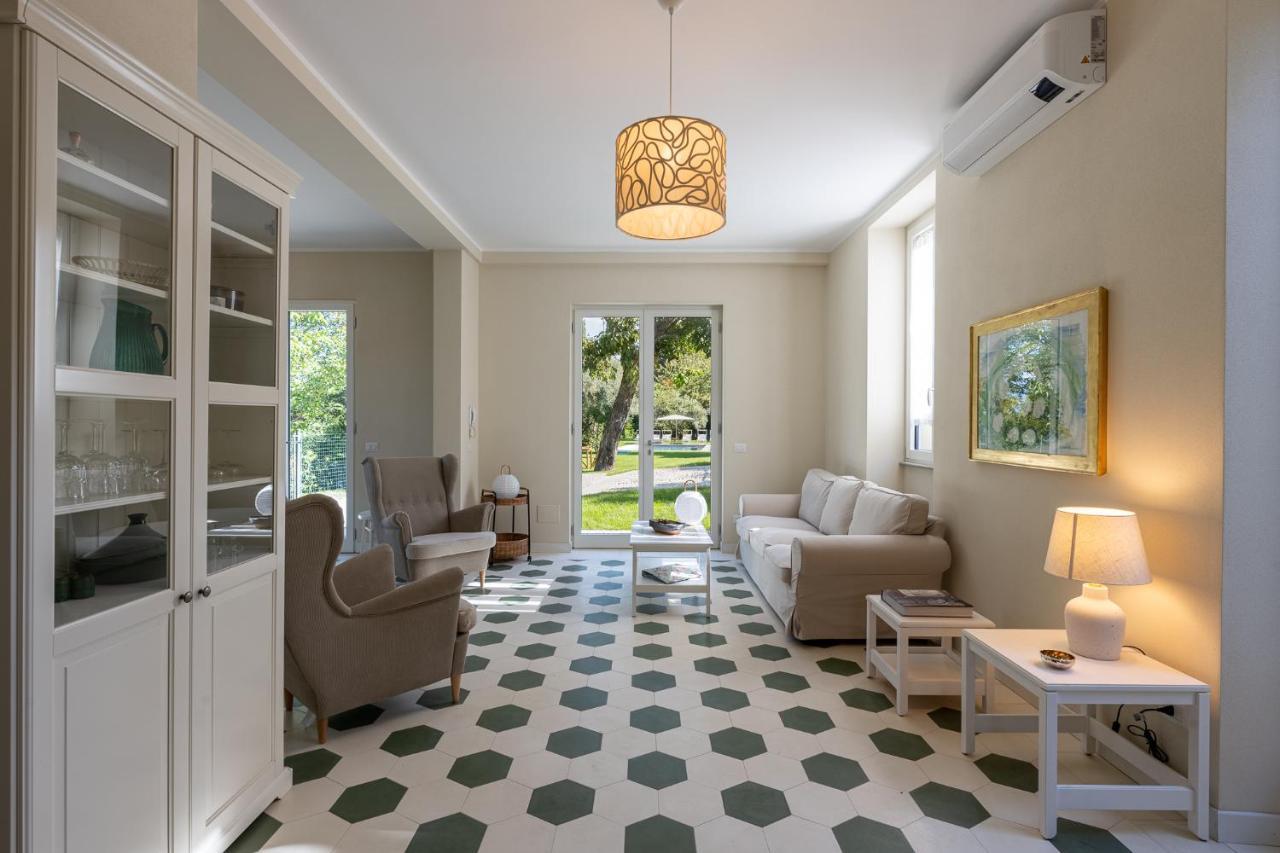 Lilla - Luxury Pool And Wine With View Villa *