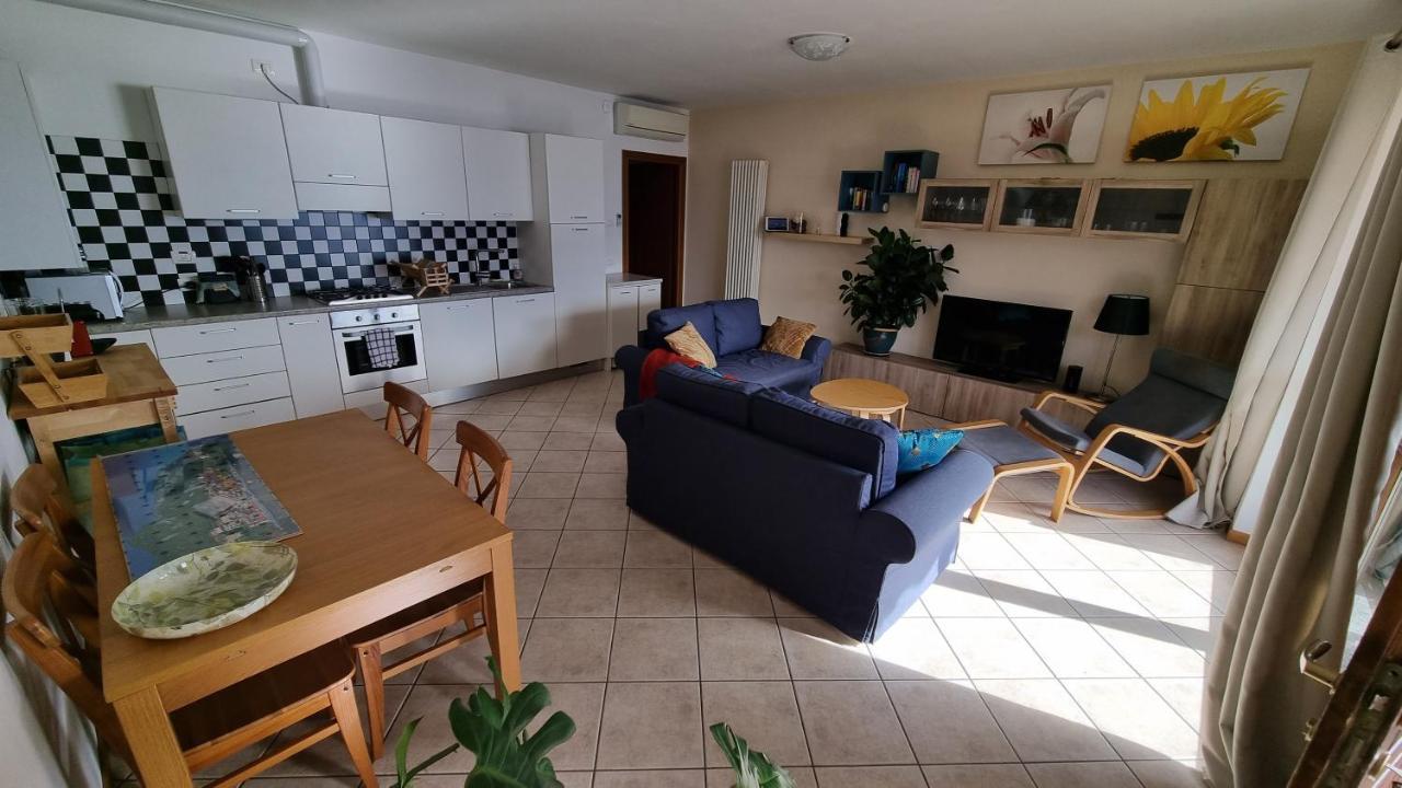 Vista D'oro Ulivo1 - 2 Bedroom Flat With View