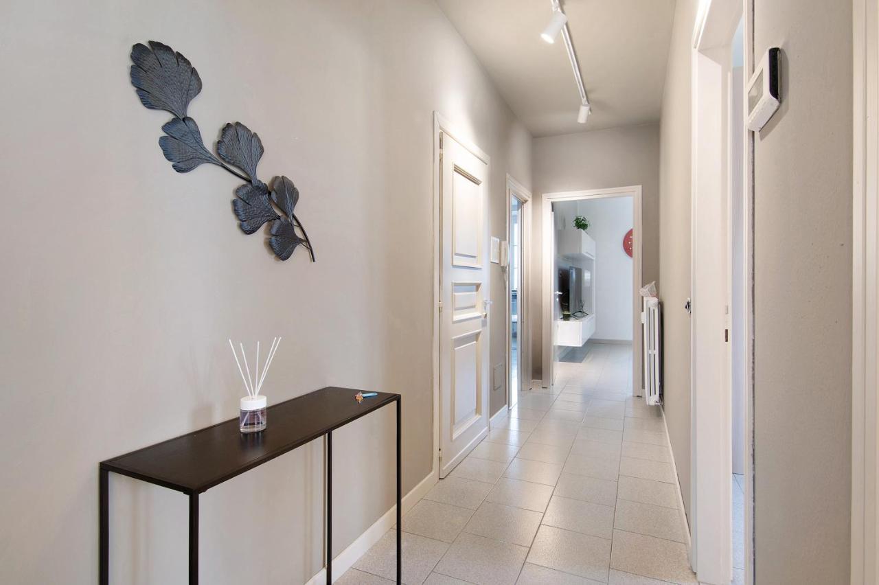Apartment Center *