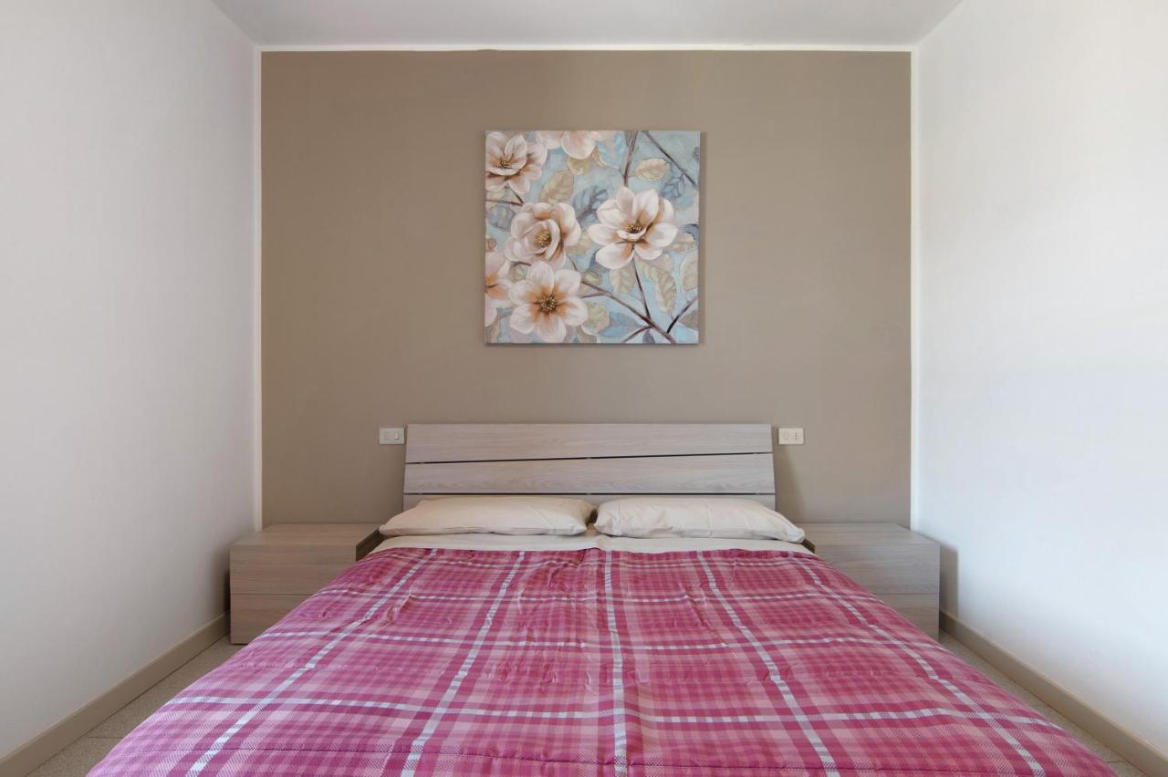 Apartment Center