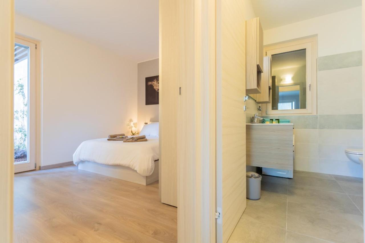 Apartment Anna's Quite & Charme Pianello Del Lario