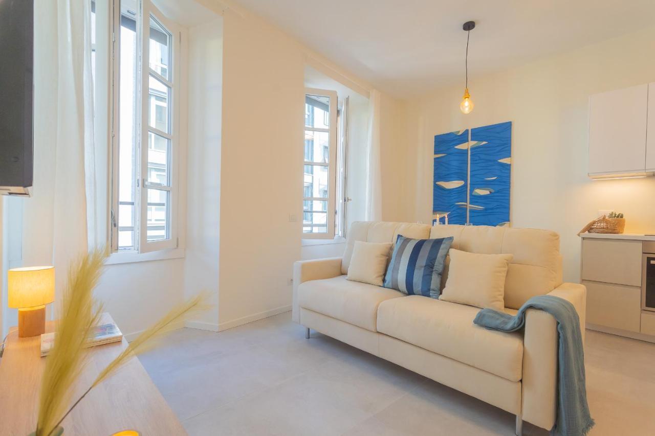 Enchanted - 2 By Rent Apartment *