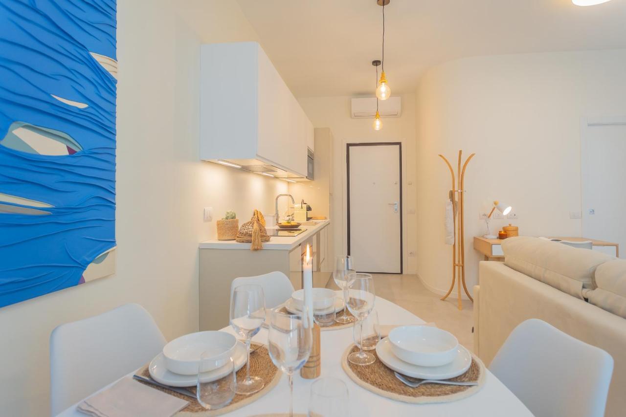 Enchanted - 2 By Rent Apartment *