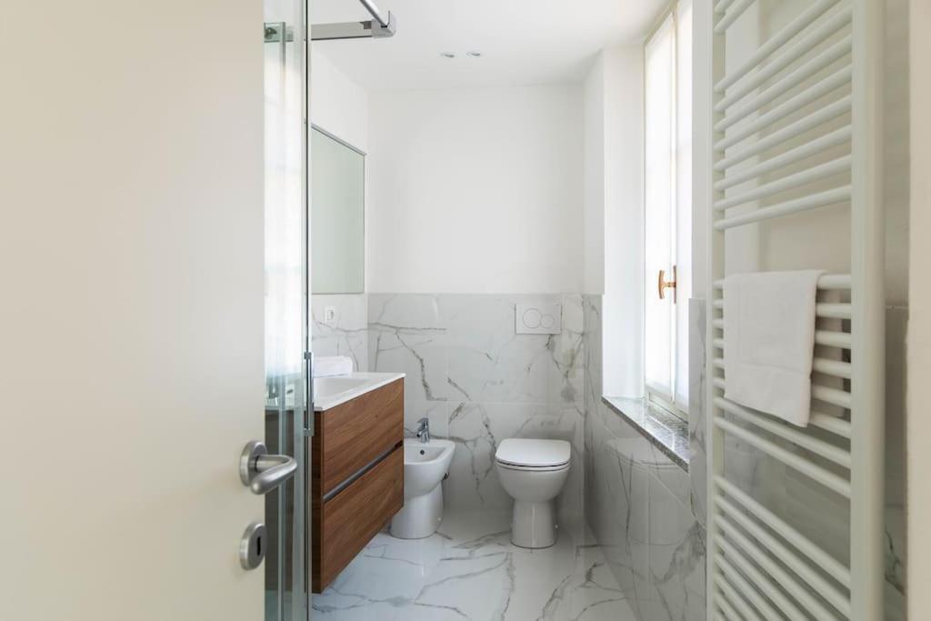 Apartment La