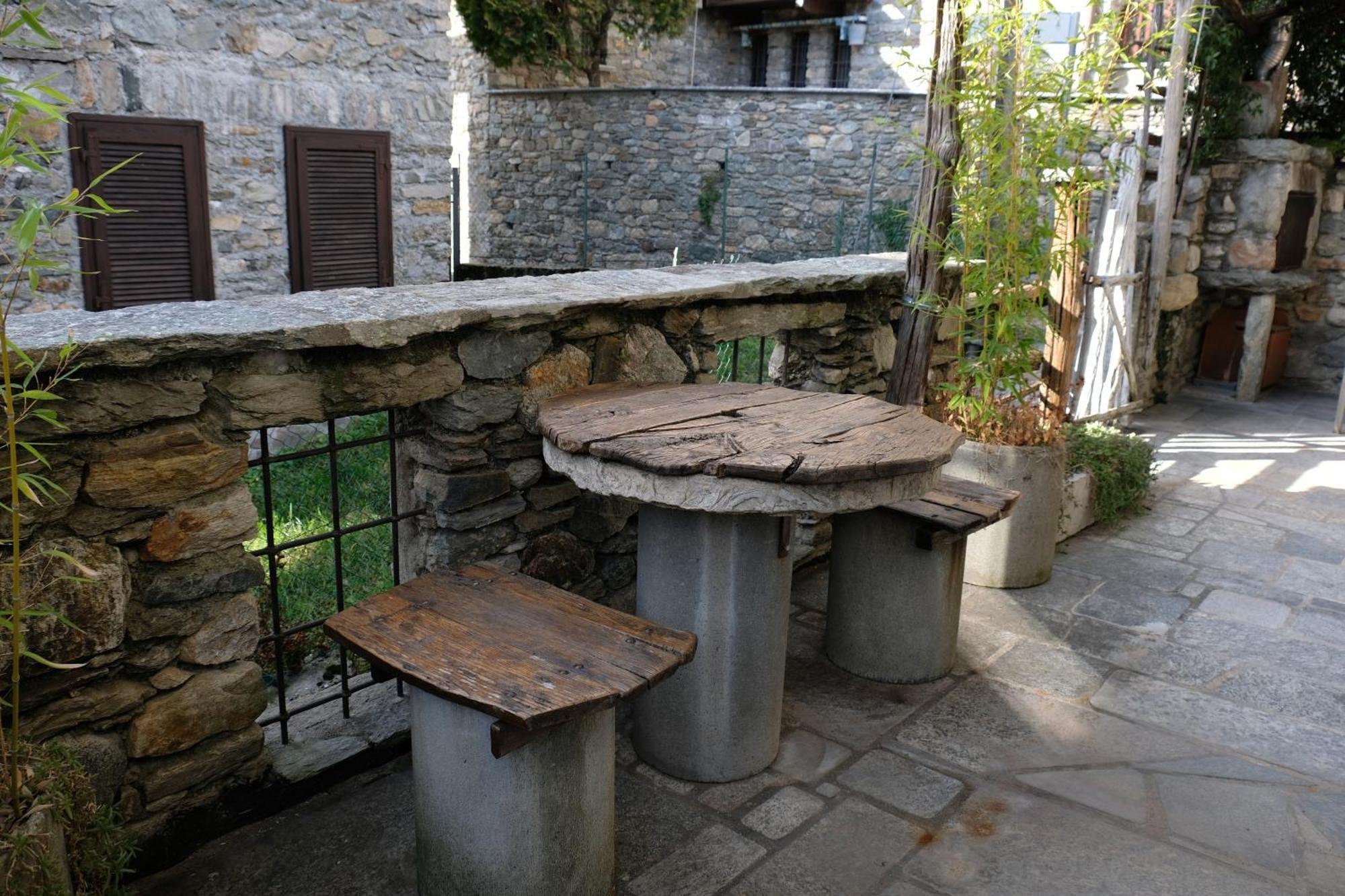 Montemezzo Le In Pietra Apartment Sorico