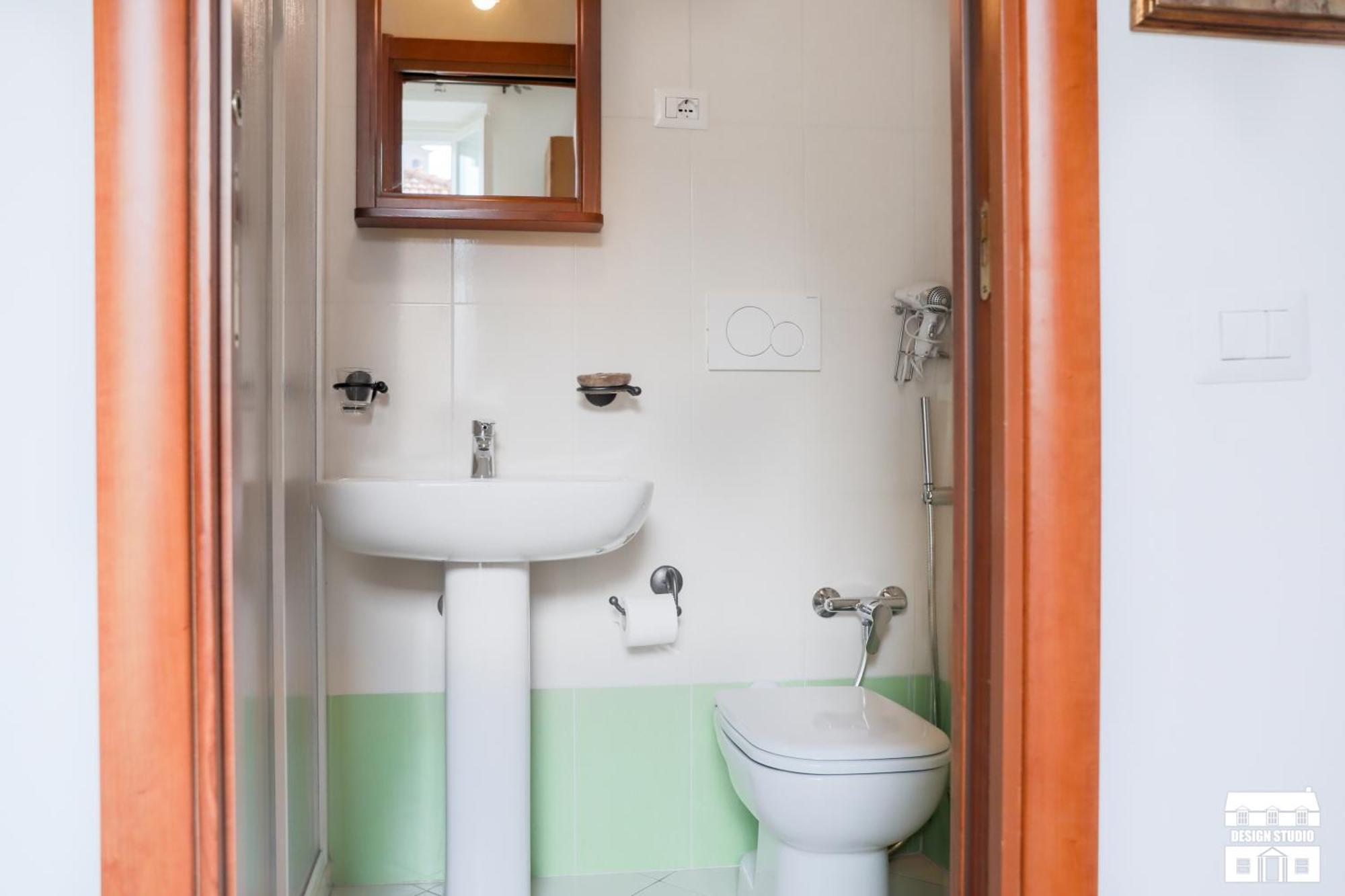Lena Guest house