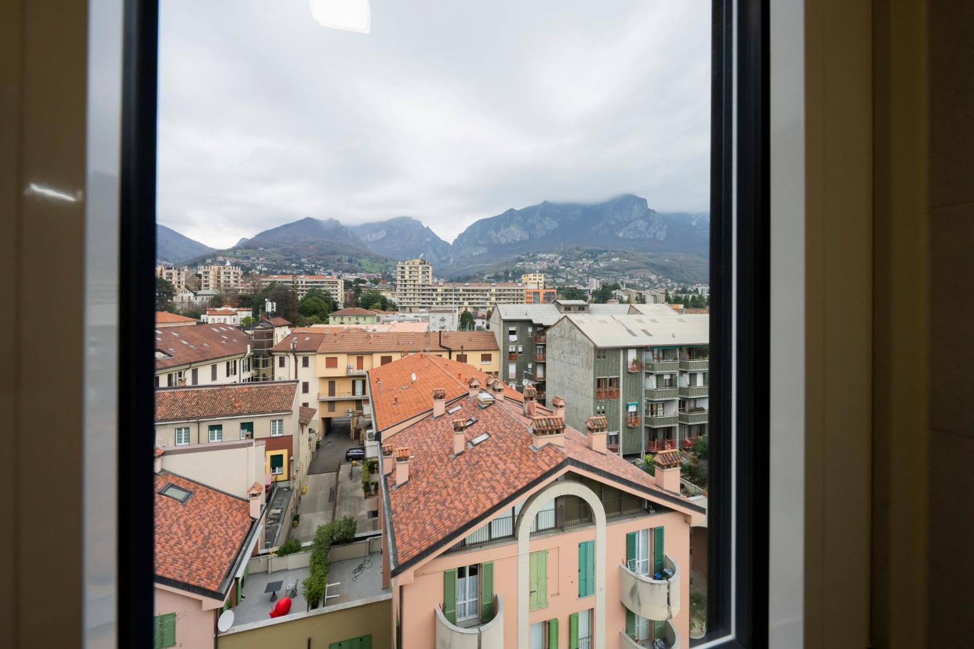 Le Di Ferdinando * Lecco
