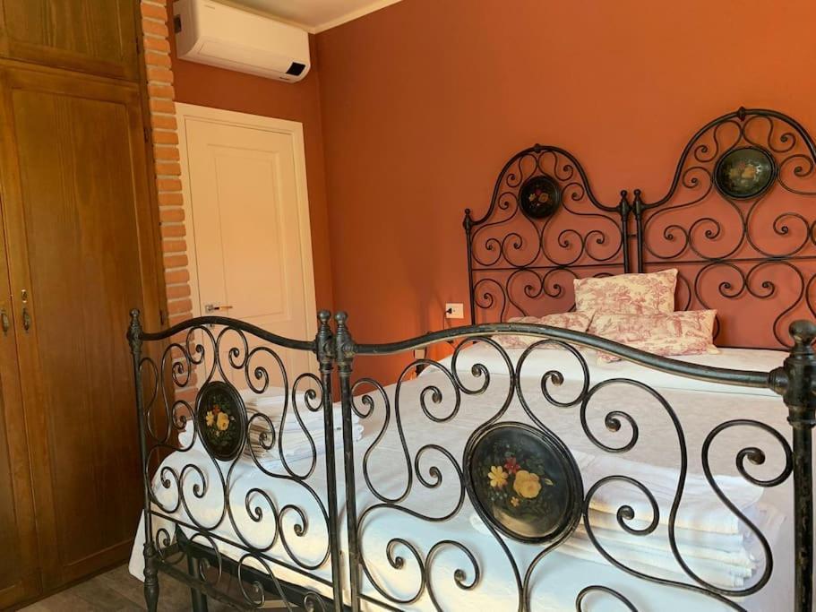 Apartment La Bolvedrina - Tranquil Garden 200mt To And Services *