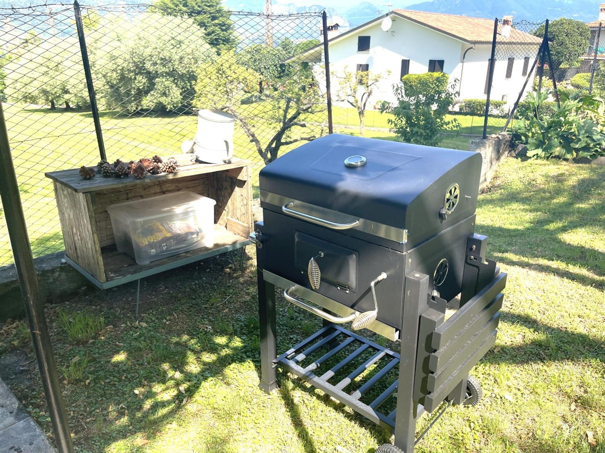 Rosi Appartamento Lierna