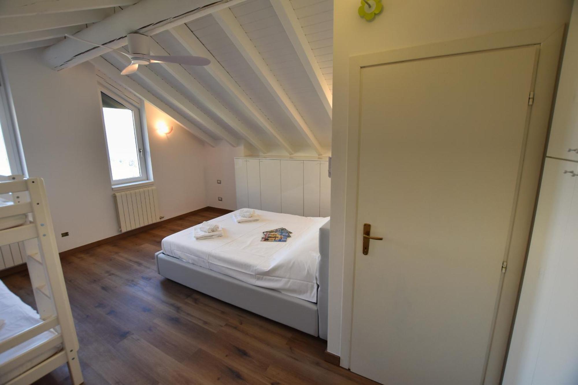 Betty Apartment