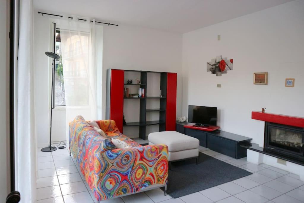 Apartment Simo House/ Stunning View/ Balcony Carate Urio