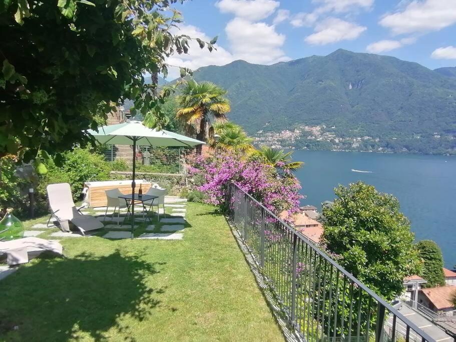 Simo House/ Stunning View/ Balcony Apartment Carate Urio