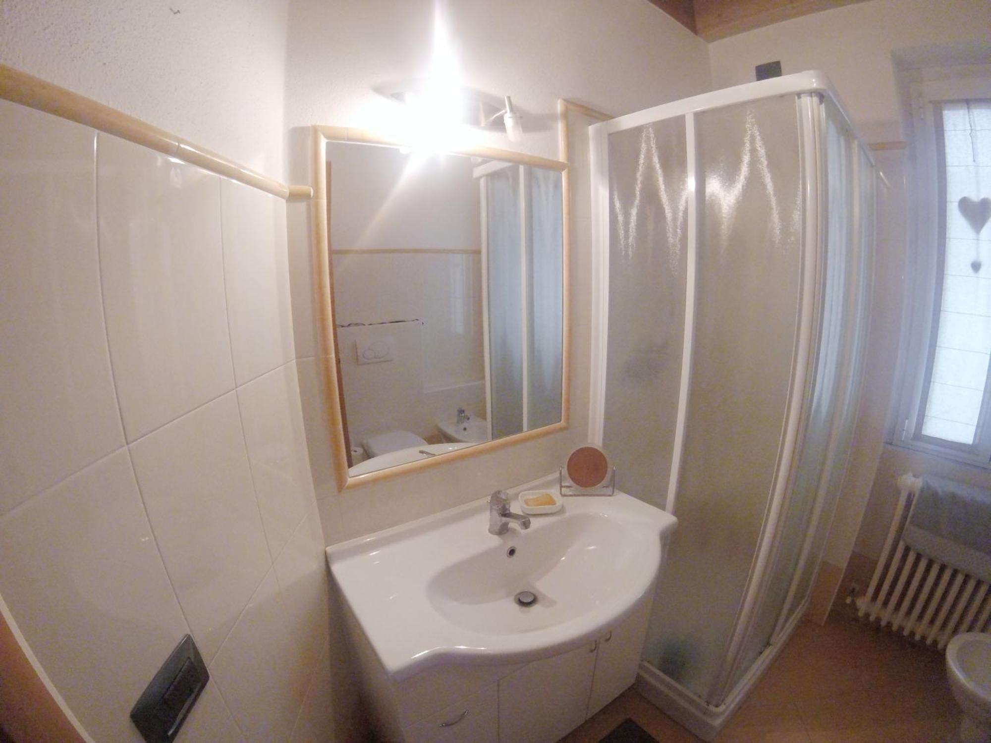 White Garden - With Access To The Lake Apartment *