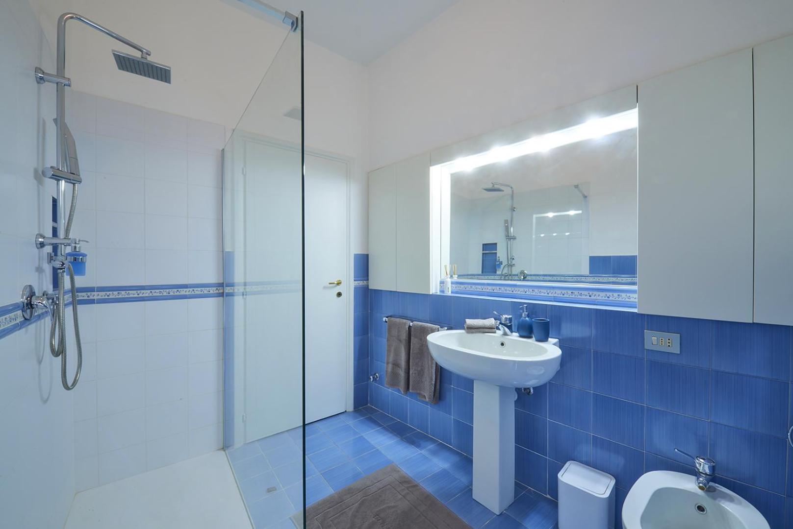 Acqua Two Apartment