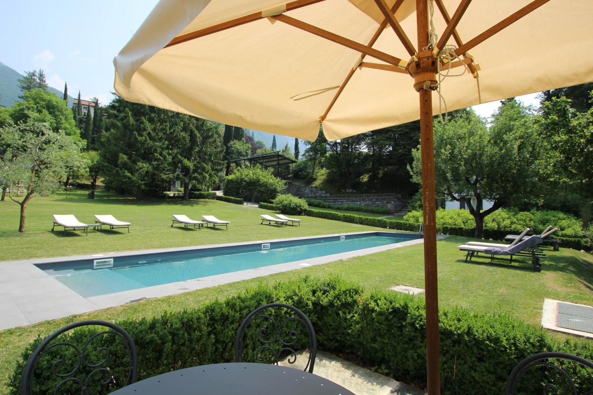Castello Di Vezio In The Village Holiday home