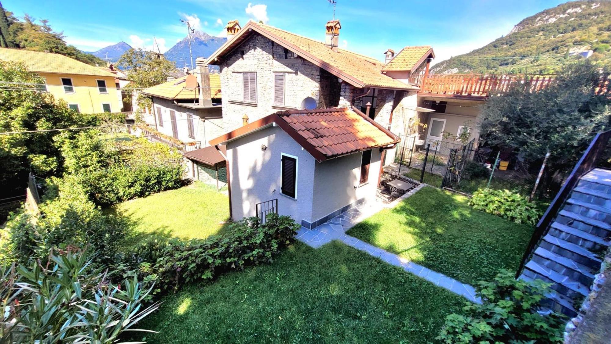 Castello Di Vezio In The Village Holiday home Varenna