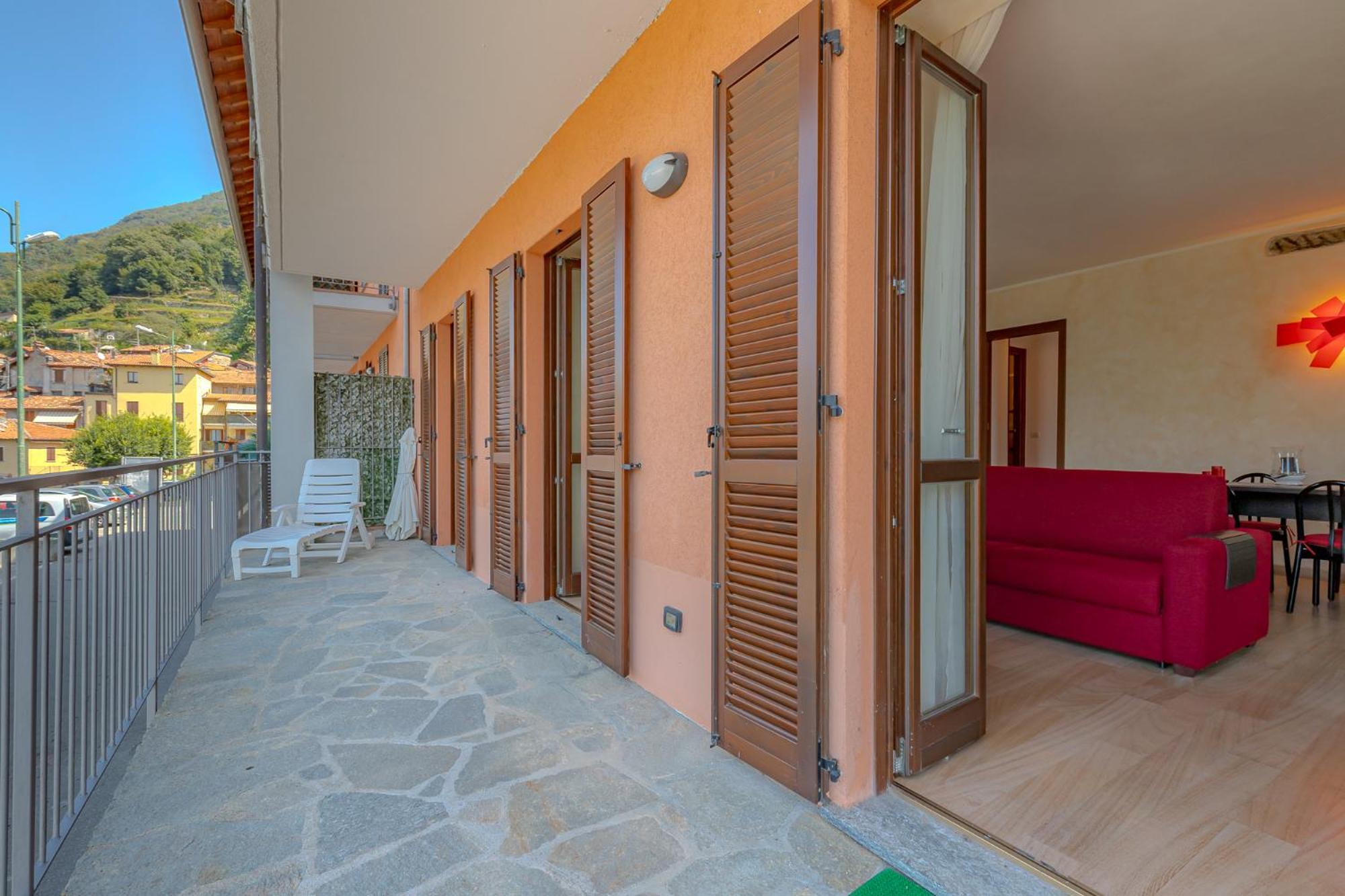 Como-blevio View + Private Garage *
