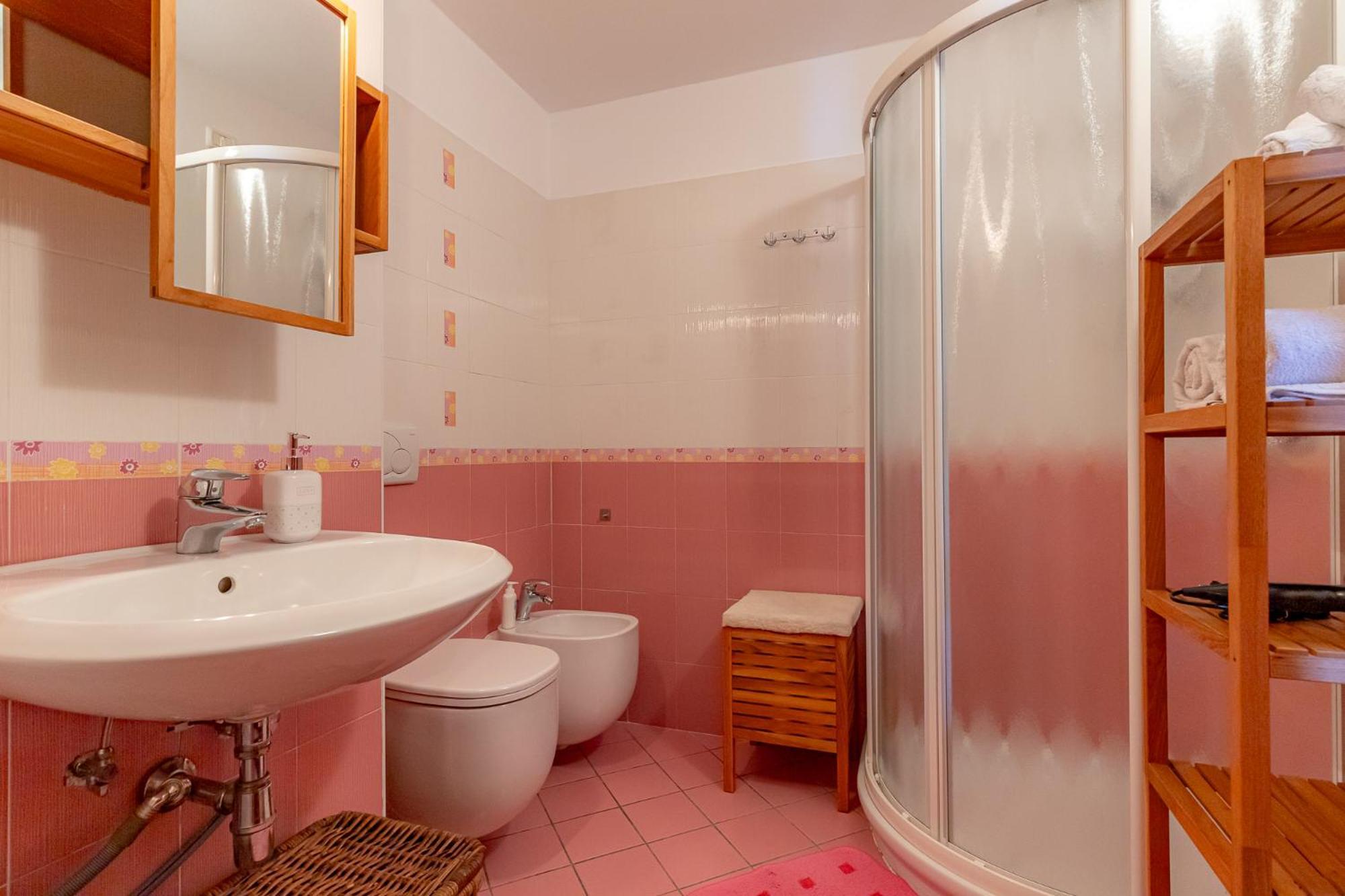 Como-blevio View + Private Garage Apartment *