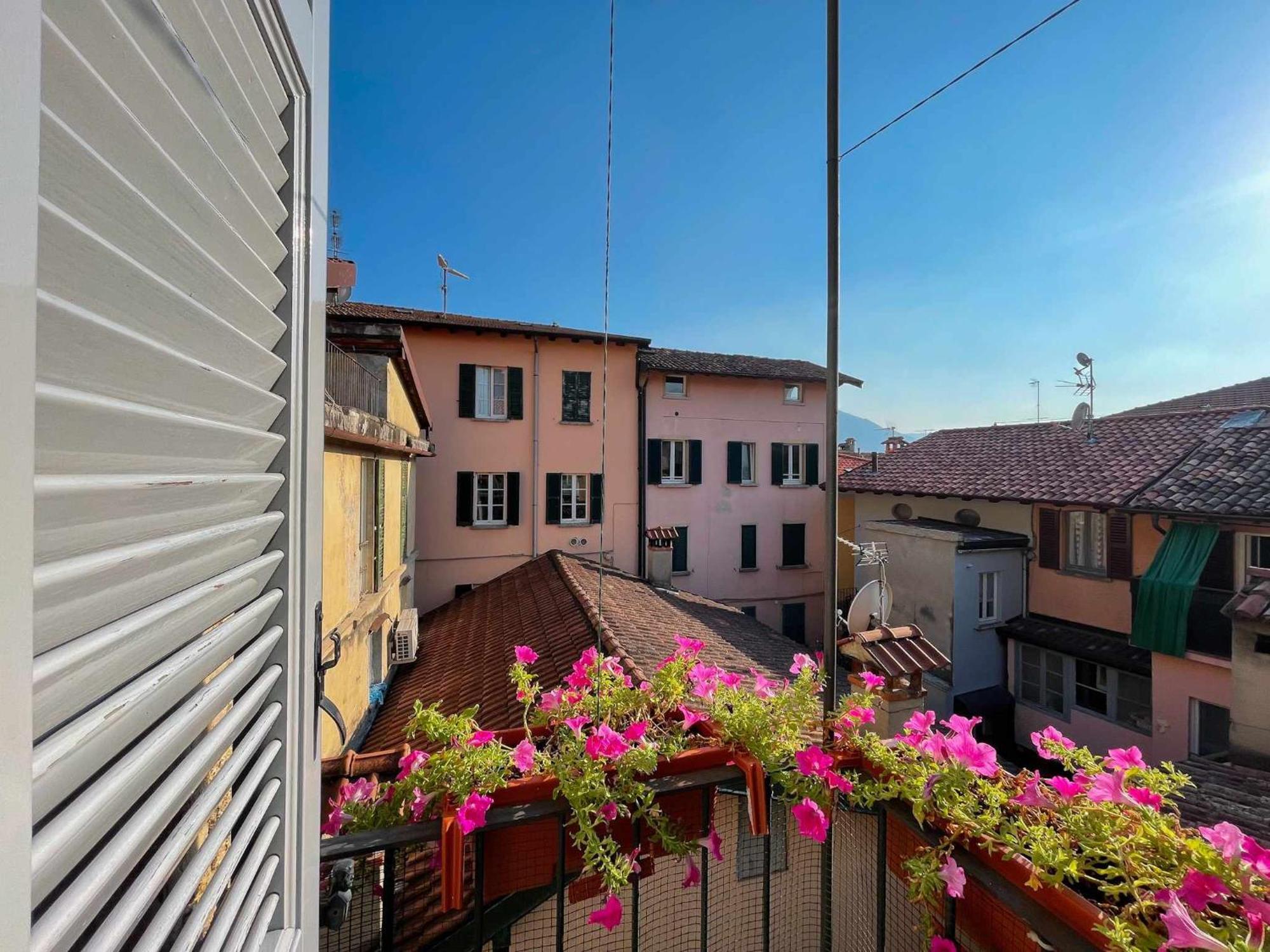 Appartamento Plinio Center Town *