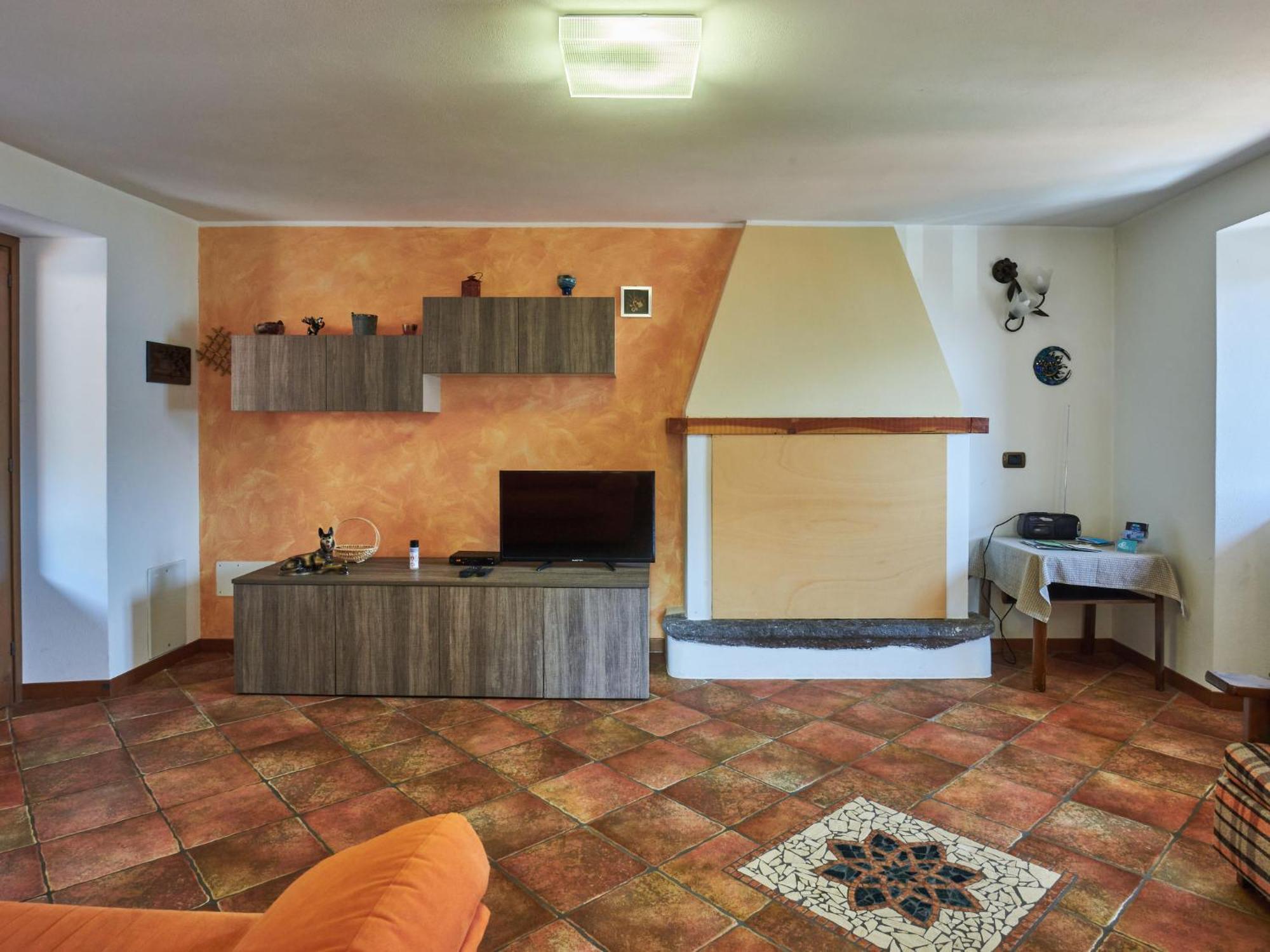 Luciana By Interhome *