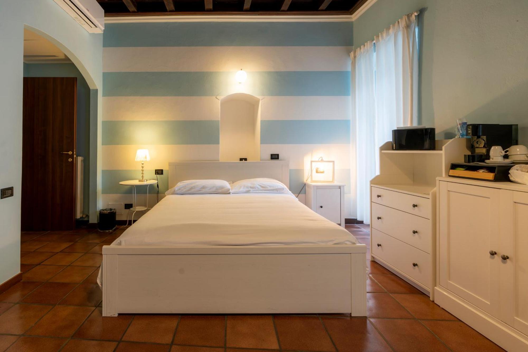 Hotel Alberti *