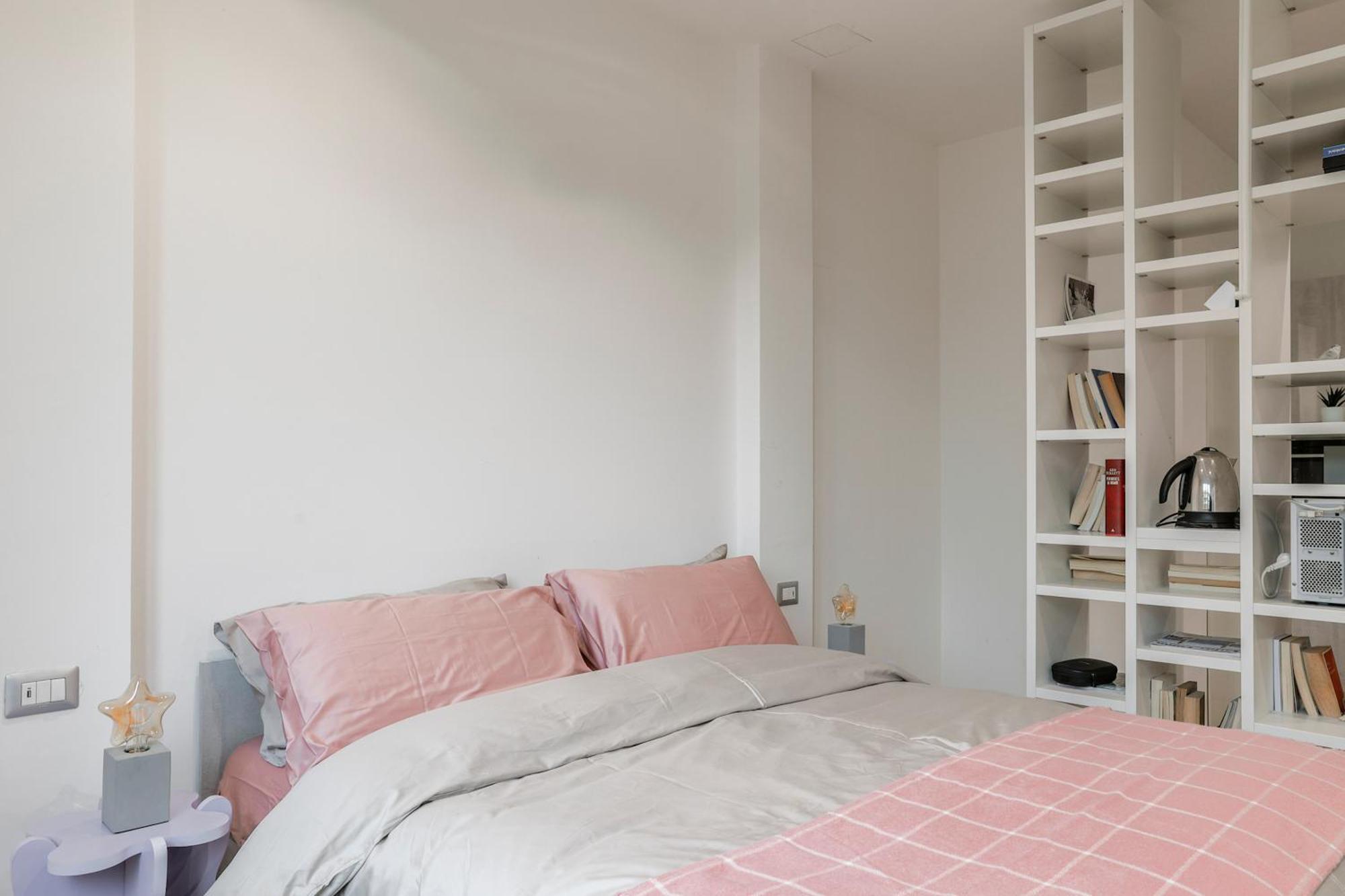 Fuori Le Mura - Balcony & A/c Apartment