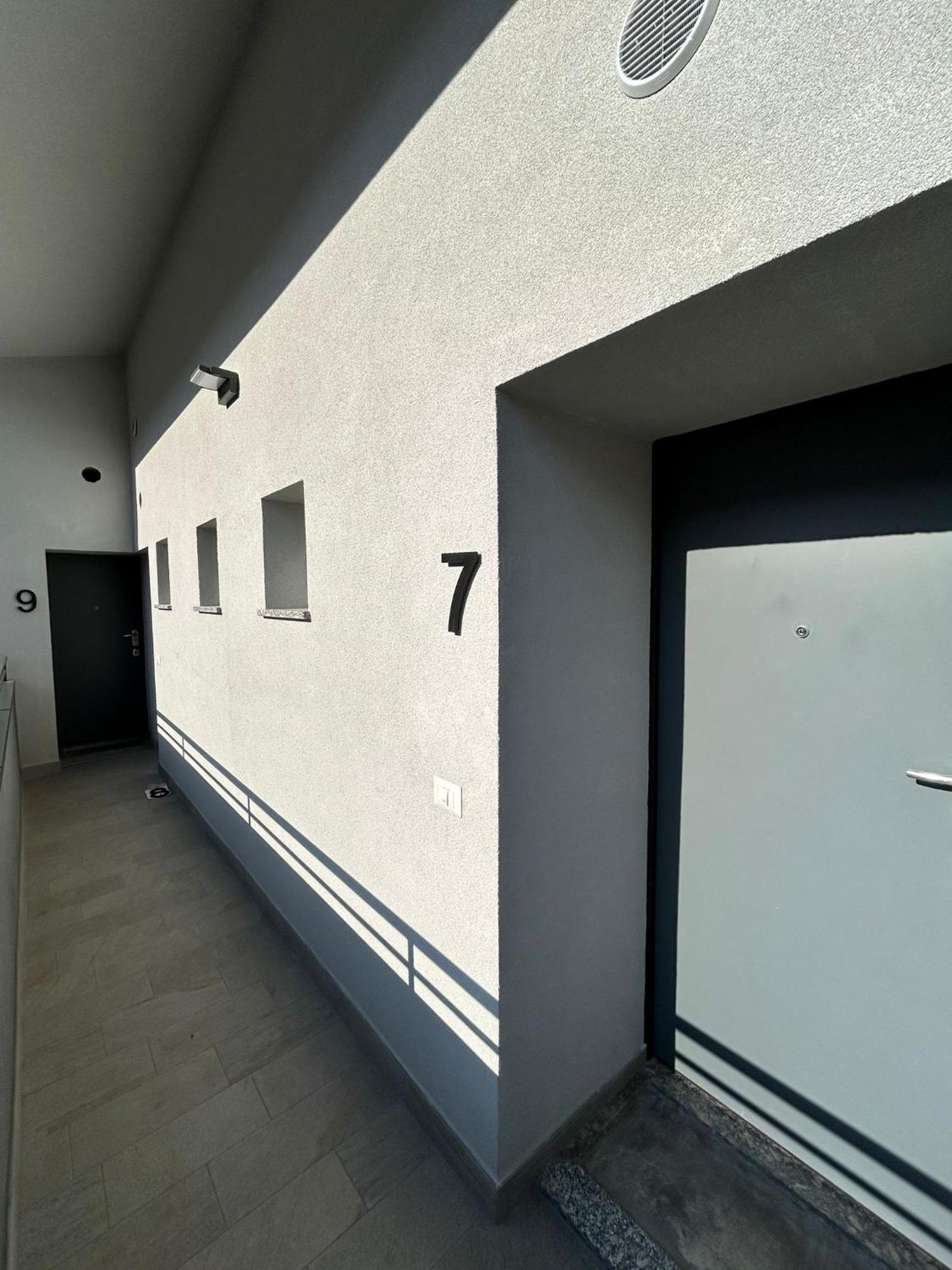 Lake Home Apartments Lipomo