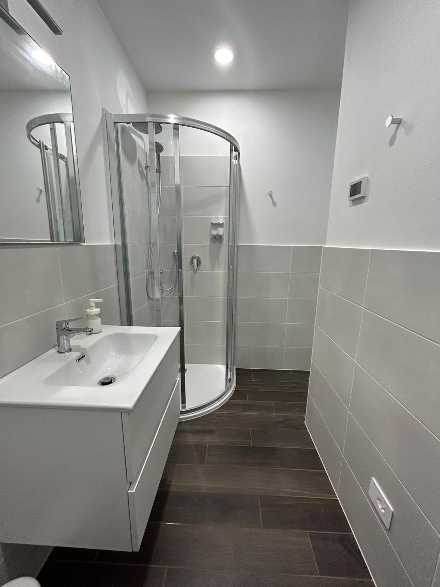 Lake Home Apartments Guest house *