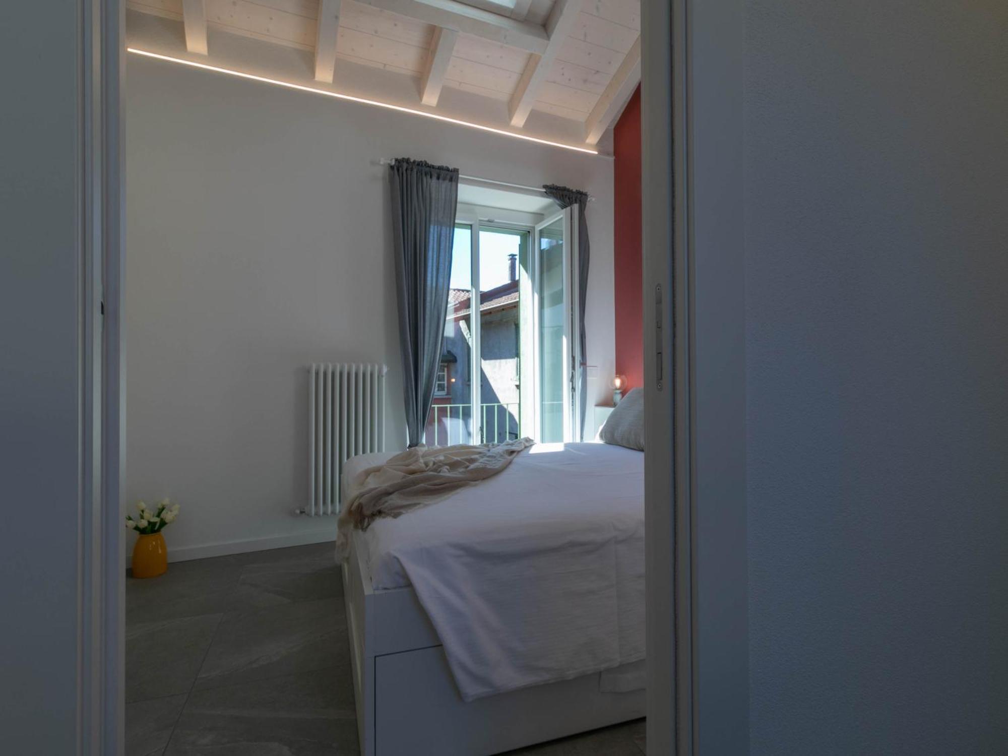 Mamma Ciccia - Modern In The Historic Centre * Mandello del Lario