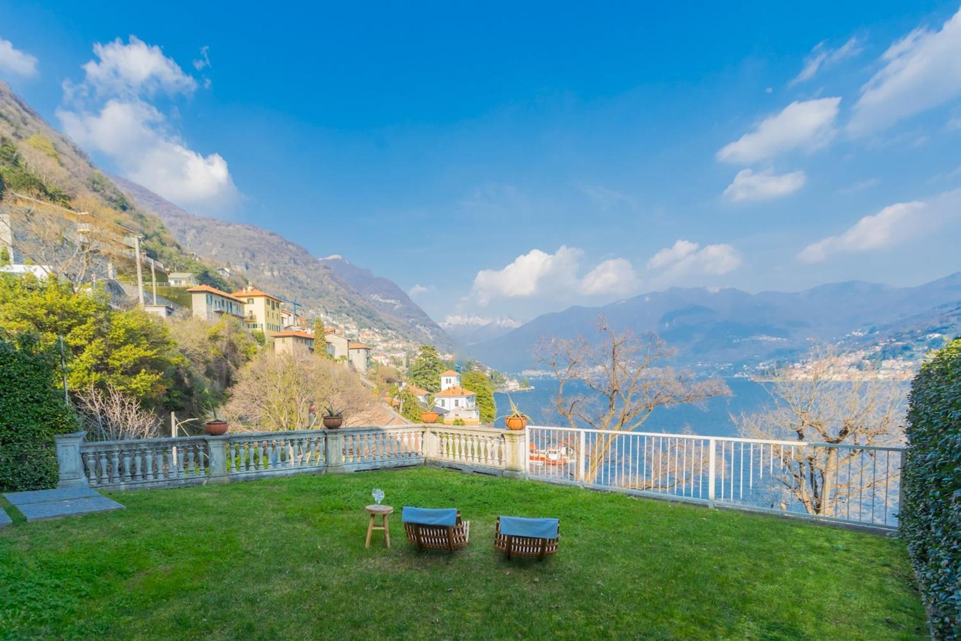 Besana 9 On The - Private Garden & Parking By Rent * Moltrasio