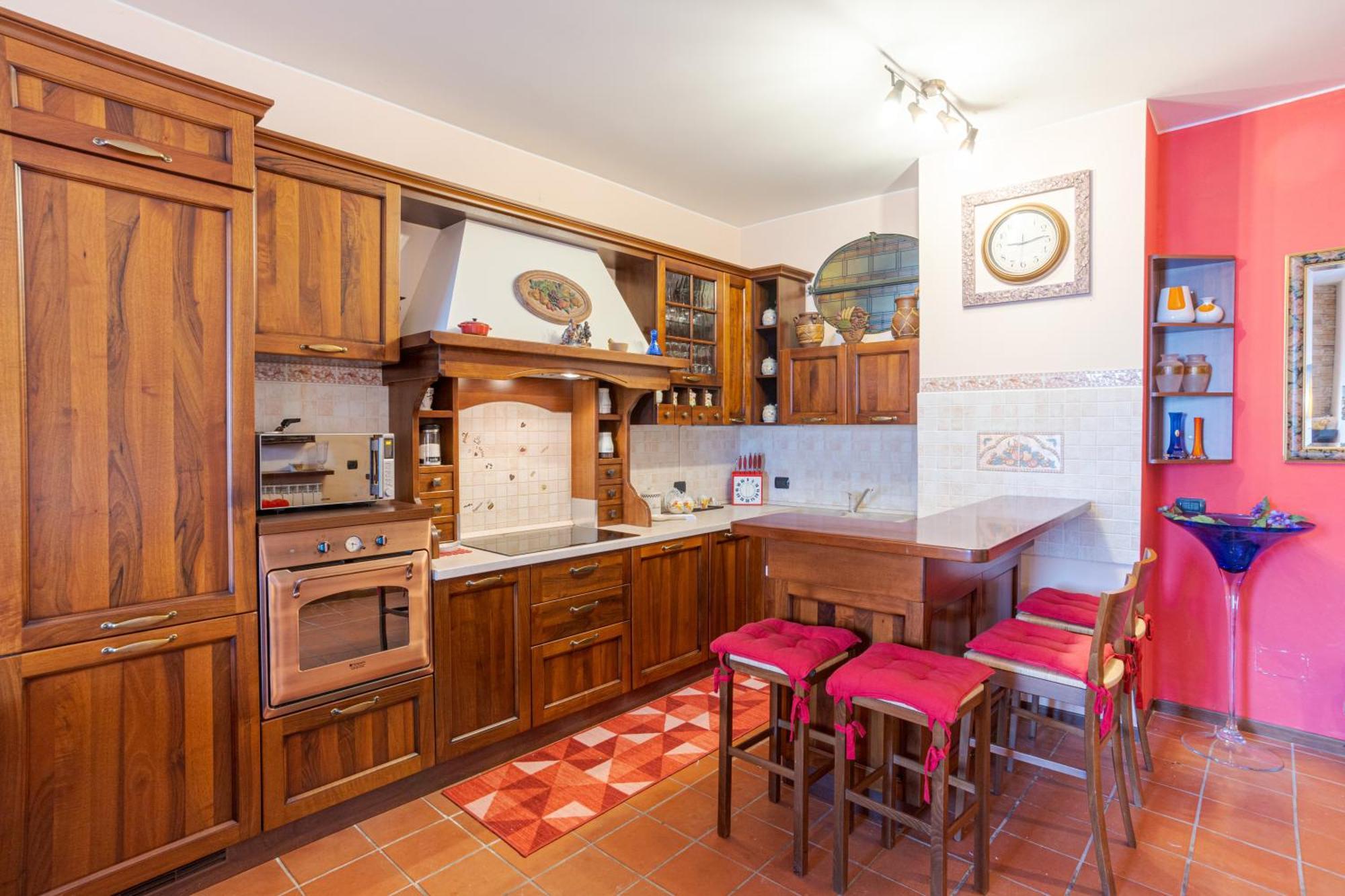 Cozy Lake View With Pool And Park! * Nesso