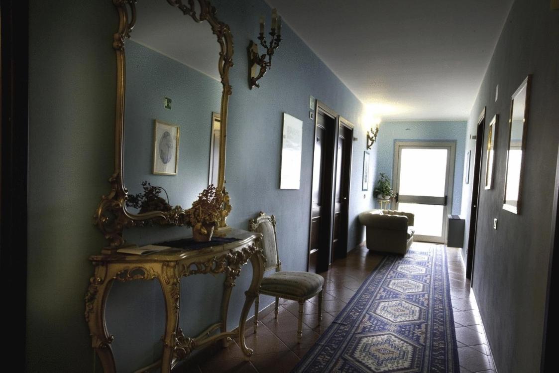 Nastro Azzurro 3* Monguzzo
